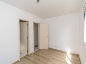 Apartamento Venda 72m² de 3 quartos · Apartamento de 3 dormitórios no bairro Teresópolis