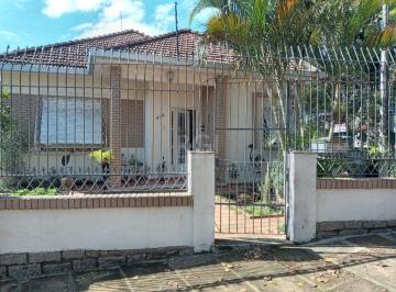 Casa · 405m² · 3 Quartos · 3 Vagas · Casa para Venda - 384m², 3 dormitórios, sendo 1 suites, 3 vagas - Teresópolis