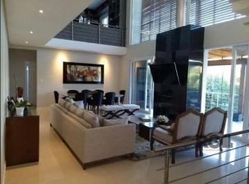 Casa · 404m² · 3 Quartos · 2 Vagas · Casa em Teresópolis