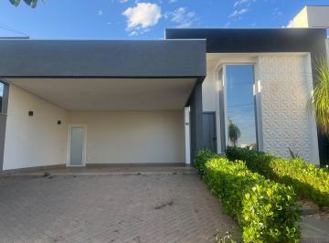Casa · 360m² · 3 Quartos · 2 Vagas · LOCAÇÃO | Casa, com 3 dormitórios em Jardim Santos Dumont, Paranavaí