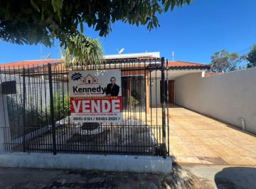 Casa · 3 Quartos · 1 Vaga · VENDA | Casa, com 3 dormitórios em Centro, Alto Paraná