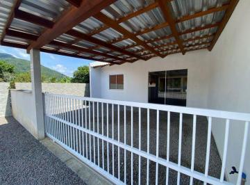 Casa · 2 Quartos · 1 Vaga · Casa RODEIO - SC