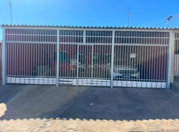 Casa · 1m² · 3 Quartos · 3 Vagas · Casa à Venda na QNO 13 Conjunto C – Setor O | 3 Quartos | 2 Casas no Lote | Financiável