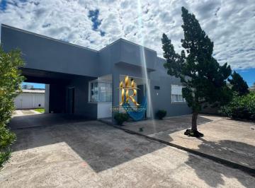 Casa · 150m² · 4 Quartos · 1 Vaga · Casa com anexo próximo ao mar e o centro em Tramandaí