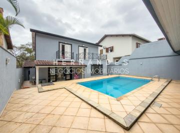 Foto 01 · Locação Casa em Condomínio em Alphaville: 3 Quartos, 3 Suítes, 3 Salas, 4 Vagas, 320m².