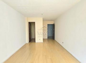 Comercial · 34m² · Sala comercial com 34m², à venda no Centro de Curi