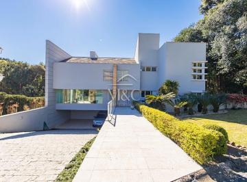 Casa · 643m² · 5 Quartos · 6 Vagas · Casa em Condomínio com 643 m², 5 quartos sendo 4 s
