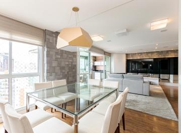 Apartamento · 163m² · 3 Quartos · 4 Vagas · Apartamento com 163 m², 3 quartos sendo 3 suítes à