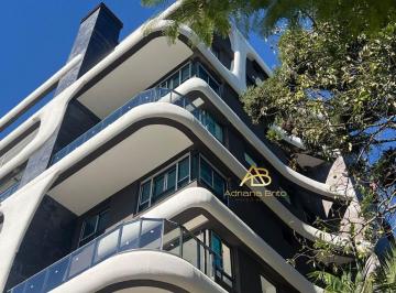 Apartamento de 2 quartos, Curitiba · Charme - Conforto e Elegância **