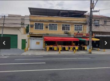 Comercial de 3 quartos, Rio de Janeiro · Prédio com casa de 2 andares e 2 lojas