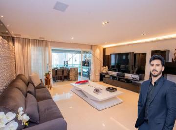Apartamento de 4 quartos, Águas Claras · Via terrazzo - 28 sul - 4 quartos - 189m² - 3 vagas - Reformado - Nascente e vista livre -Escritório