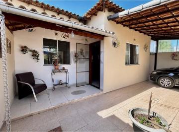 Casa · 81m² · 3 Quartos · 1 Vaga · À venda casa mobiliada com área gourmet a poucos metros da praia no Condomínio Orla 500, Unamar – Ca