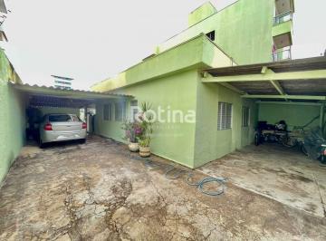Casa · 284m² · 11 Quartos · 1 Vaga · Casa à venda, 11 quartos, Santa Mônica - Uberlândia/MG - Rotina Imobiliária