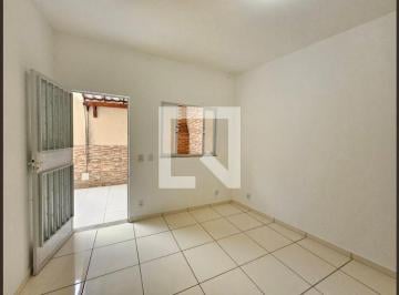 Casa · 60m² · 2 Quartos · Casa para Aluguel - Santos Dumont, 2 Quartos, 60 m² - Nilópolis