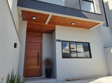 Casa · 97m² · 3 Quartos · 2 Vagas · Sobrado Novo no bairro São João, Itajaí/SC