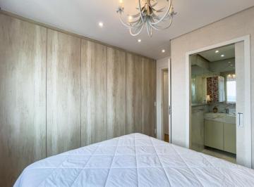 a685afd5-87d7-4f92-8ecd-709c35f8af1d · Confortável cobertura para venda em Jardim da Glória com 3 quartos, sendo 1 suíte, 158m²