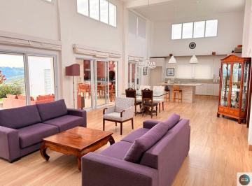 Casa · 511m² · 2 Quartos · 4 Vagas · Casa em Igaratá