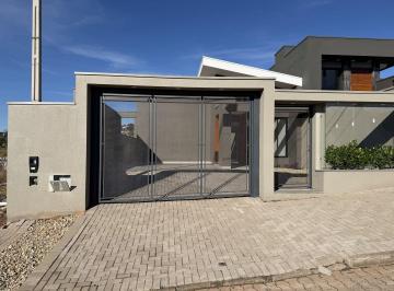 Casa · 106m² · 3 Quartos · 2 Vagas · Casa à venda - em Campo Bom
