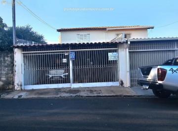 Casa · 171m² · 4 Quartos · 2 Vagas · Casa à Venda | Região Central | Bairro Cássio Rezende