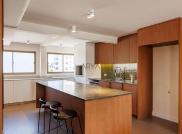 Apartamento · 229m² · 3 Quartos · 2 Vagas · Apartamento à venda no Edifício Patras no Bigorril