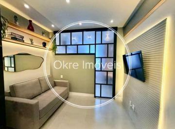 Apartamento · 32m² · 1 Quarto · Apartamento : / Residencial / Centro