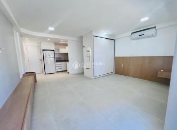 Apartamento · 43m² · 1 Quarto · 1 Vaga · Studio Mobiliado com sacada e vaga no Estreito/Florianopolis