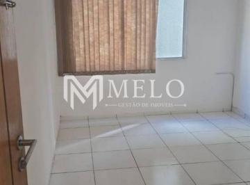 Apartamento · 2 Quartos · 1 Vaga · ALUGA-SE Apartamento com Sala, 02 Quartos, 01 Vaga de Garagem em B. Viagem