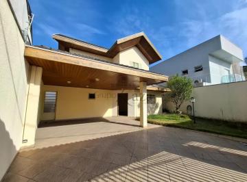 Casa · 327m² · 4 Quartos · 4 Vagas · Oportunidade - Casa Sobrado - Residencial Bosque dos Ipês - 4 Dormitórios - 220m².