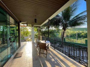 Casa · 863m² · 3 Quartos · 2 Vagas · Oportunidade - Casa Condomínio - Urbanova - Residencial Chácara dos Lagos - 3 Dormitórios - 320m².