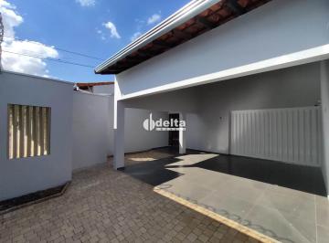 Casa · 250m² · 4 Quartos · 6 Vagas · Casa com 4 quartos sendo 2 suíte disponível para locação no bairro Santa Mônica em Uberlândia-MG