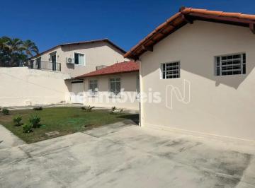 9af3cd4e-9186-4966-bc76-d4d3f171e371.webp · Casa térrea na SHIS QI 23 com amplo terreno e excelente potencial