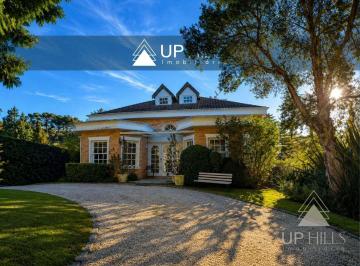 48b1d80b0acaecbce657c58e32273201667e384f · Casa com 5 dormitórios para alugar, 569 m² por R$ 19.510,00/mês - Alphaville Graciosa - Pinhais/PR