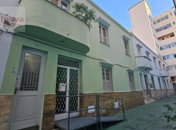 40f9db01fd083bc41af48c41b5c410d839085857 · Linda Casa em área central nobre da cidade, com 3 qtos/2 banheiros, à venda, 108 m² por R$ 400.000,0