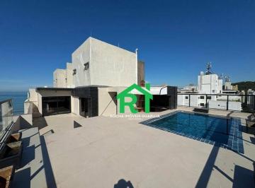 Terraço · Cobertura à beira mar com 3 quartos (1 suíte), 2 vagas e lazer à venda em Pitangueiras, Guarujá