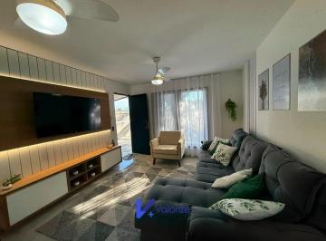 Casa · 109m² · 3 Quartos · Casa Mobiliada Piscina Financiável Praia de Leste