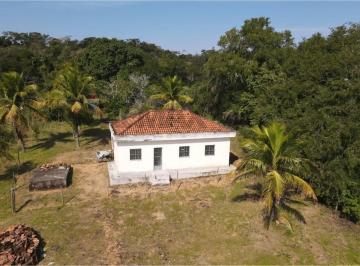 Rural · 75m² · 3 Quartos · 10 Vagas · Sítio comtrês dormitórios em Saquarema