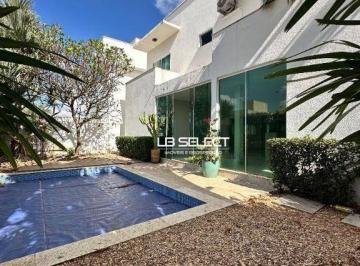 5b1c603926637bd693dfdbfdc0eaebc1f0103335 · Casa com 3 dormitórios à venda, 245 m² por R$ 2.600.000,00 - Jardins Barcelona - Uberlândia/MG