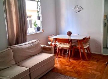 f26d03c1d3709dfb384c03d00513c1ec139a3b77 · Apartamento em Laranjeiras quarto e sala com vaga
