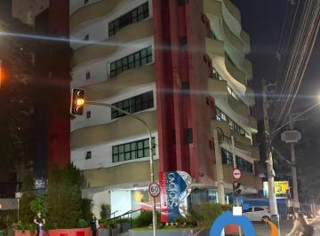 Foto 01 · ? ALUGA-SE SALA CLÍNICA EM CENTRO MÉDICO ? SÃO JOSÉ DOS CAMPOS/SP  ? Edifício Centro Médico São João