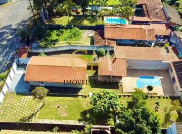 Casa · 1000m² · 4 Quartos · 6 Vagas · Casa de campo no Jardim dos Pinheiros em Atibaia