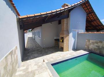 Casa de 3 quartos, Mongaguá · Casa para Venda no bairro Itaguai, Mongaguá / SP