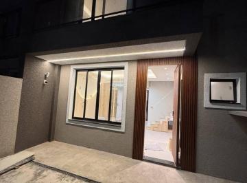 Casa · 184m² · 4 Quartos · 2 Vagas · TRIPLEX DE ALTO PADRÃO NA PRAIA: 150m² de Luxo e Automação Total!!!