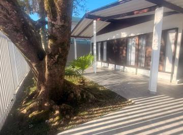 Casa · 240m² · 3 Quartos · 2 Vagas · CASA ALTO PADRÃO EM PRAIA DE LESTE – PONTAL DO PARANÁ/PR