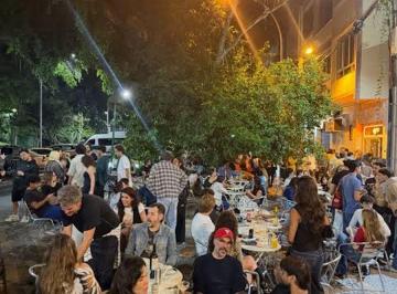 Comercial , Rio de Janeiro · Loja de rua movimentada Leblon