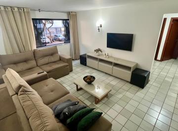 Apartamento de 3 quartos, Cruzeiro · Apto 03 quartos, 1º Andar, armário novos,