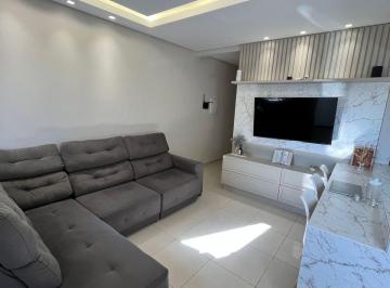 Sala ampla e clara, com forro de gesso · Casa à venda 3 quartos no Tajuba II · São João Batista/SC · R$ 380.000