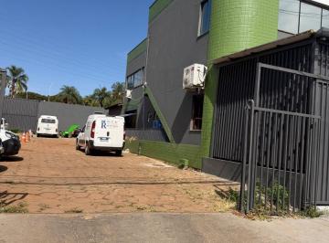 Comercial , Núcleo Bandeirante · Sibs, lote 600m2, prédio 400m2 ,vazado, fundo pro asfalto, Rs 2.250,00 ac permuta