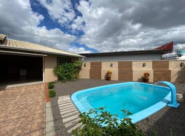 Casa · 90m² · 3 Quartos · 2 Vagas · Casa com Piscina à venda em Novo Hamburgo, Bairro Liberdade