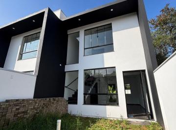 Casa · 117m² · 2 Quartos · 2 Vagas · Sobrado Novo, com Churrasqueira à Venda em São Jorge, Novo Hamburgo