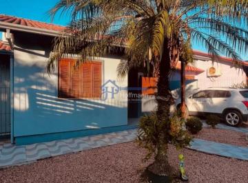 Casa · 200m² · 3 Quartos · 3 Vagas · Casa com Piscina em Sapiranga - bairro Sete de Setembro - Venda